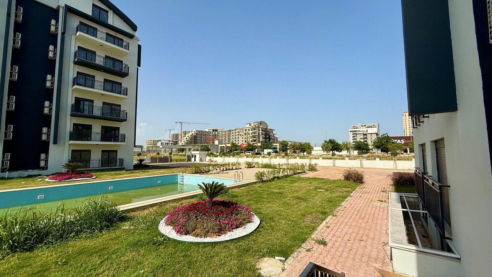 Antalya Altıntaş Satılık 1+1 Lüks Daire